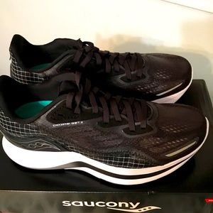Brand new Saucony Endorphin Shift 2